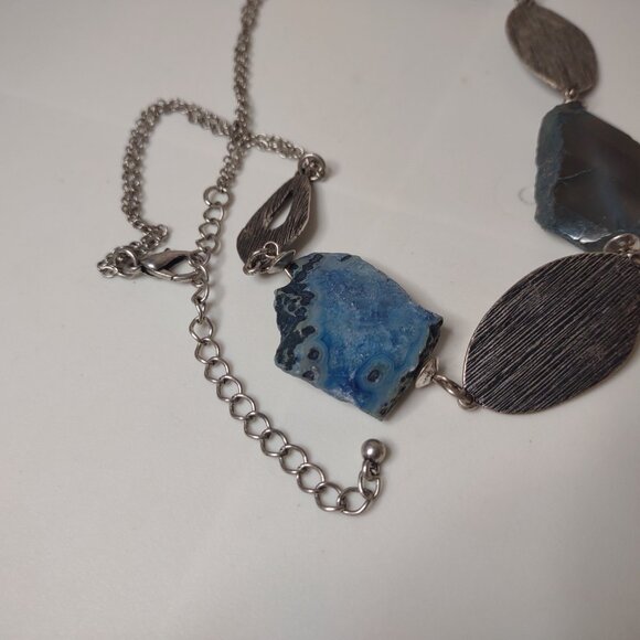 24 Inch Blue Stone Necklace - Picture 4 of 9